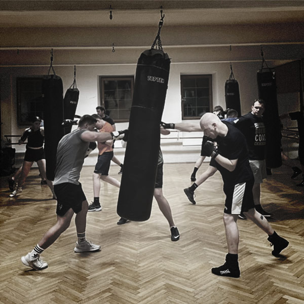 Athletiktraining in der Boxerschmiede Graz - Den Körper und den Geist stählen.